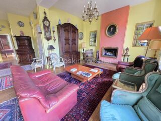  Maison � vendre 11 pi�ces 284 m�