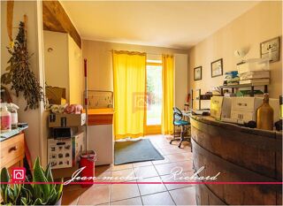  Maison � vendre 9 pi�ces 221 m�