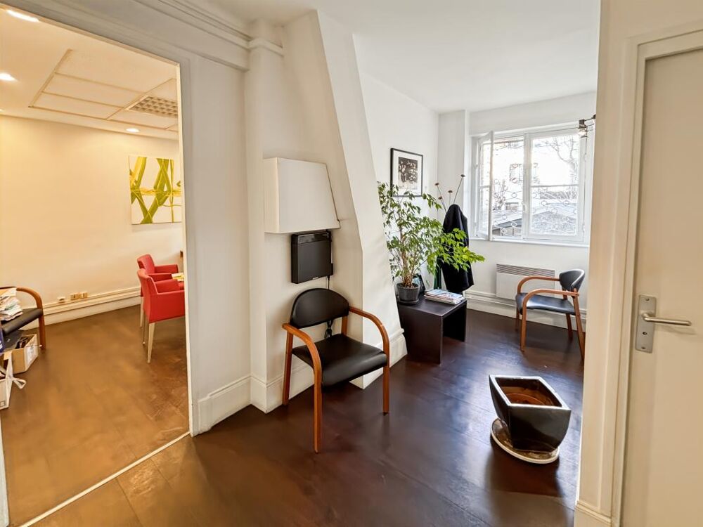   bureaux sur cour 