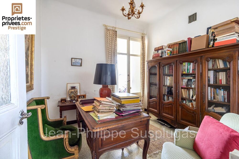 à vendre  Propriété/château Saint-Cyr-sur-Mer (83270)