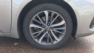 Avensis Sport Touring 2.0 D-4D 143 Executive 2015 occasion 76140 Le Petit Quevilly