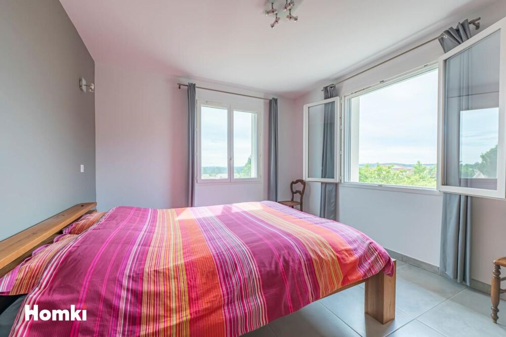 à vendre  Propriété/château Vernaison (69390)