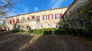  Maison à vendre 13 pièces 441 m²