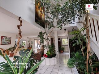  Maison � vendre 6 pi�ces 204 m�