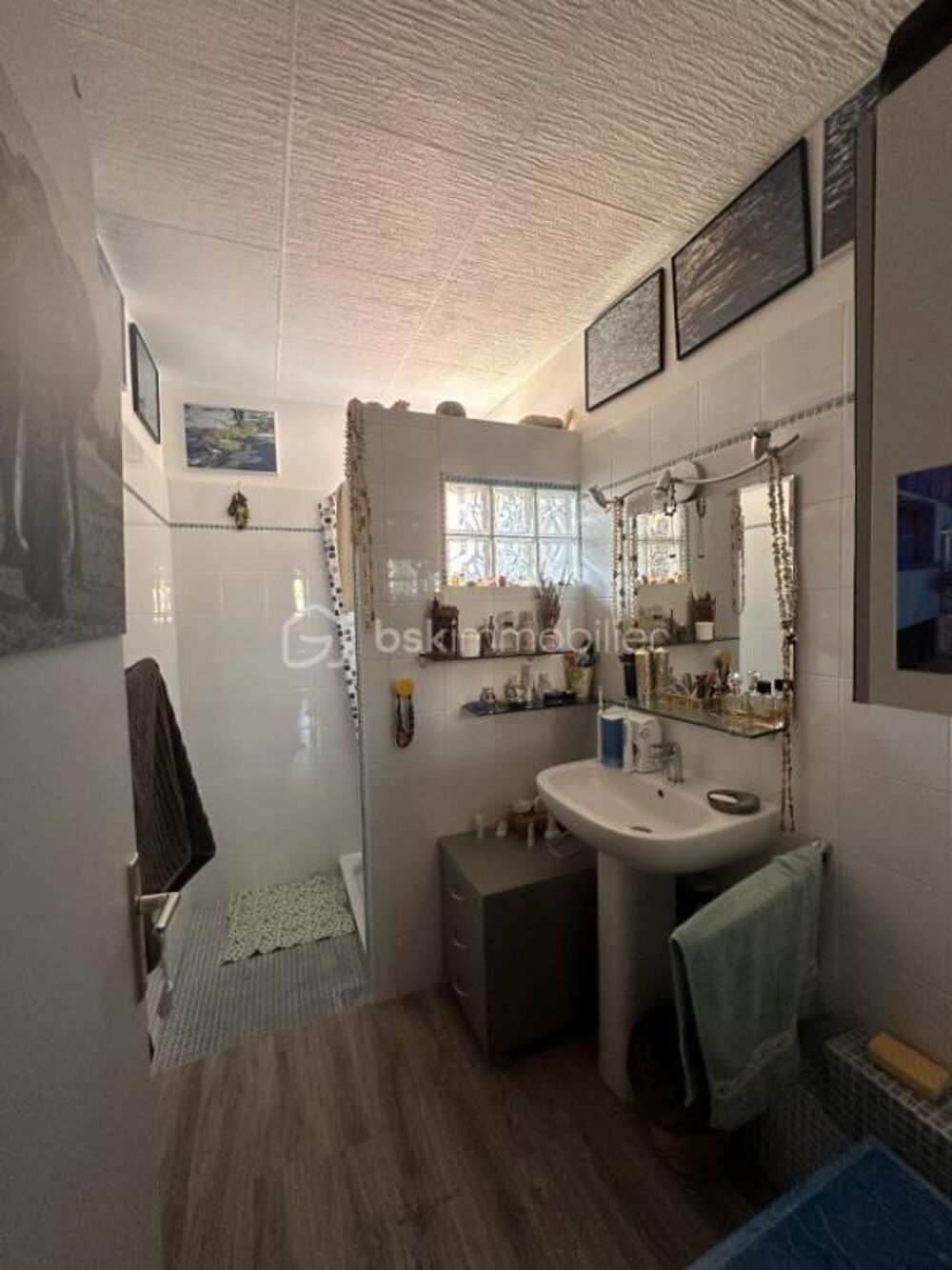 Appartement lumineux 4 pièces avec garage et cave