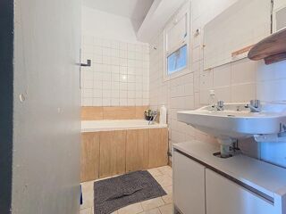  Appartement  vendre 4 pices 70 m