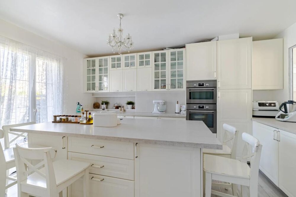 Vente Maison Maison de 7 pièces de 176 m² à Montfermeil Montfermeil