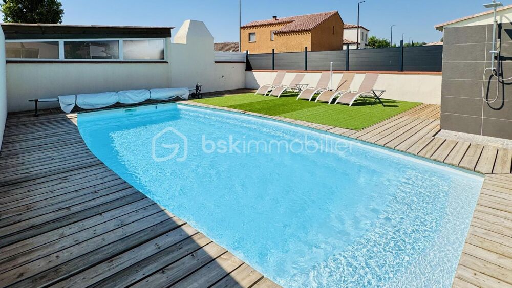 Vente Villa Villa plain-pied avec grande piscine La palme