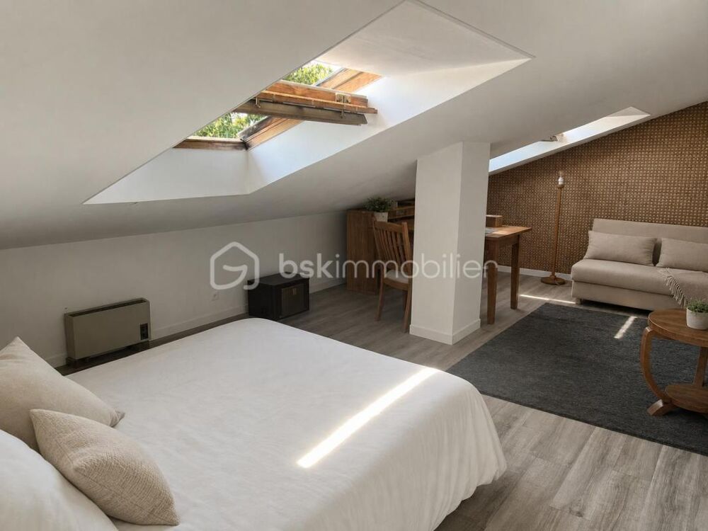 OTHIS  MAISON FAMILIALE AVEC VIE DE PLAIN-PIED, 5 CHAMBRES ET JARDIN SANS VIS-À-VIS