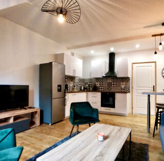  Immeuble  vendre 8 pices 217 m