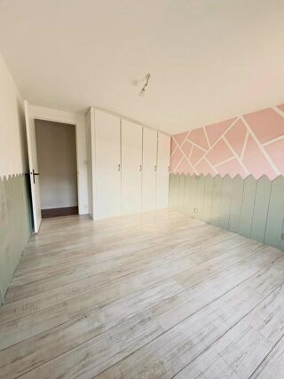  Maison � vendre 10 pi�ces 240 m�