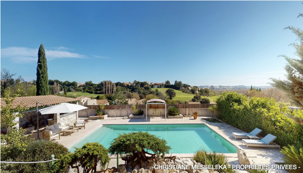 Villa avec vue panoramique sur le golf - 197 m² de surfaces utiles - Piscine et vaste sous-sol