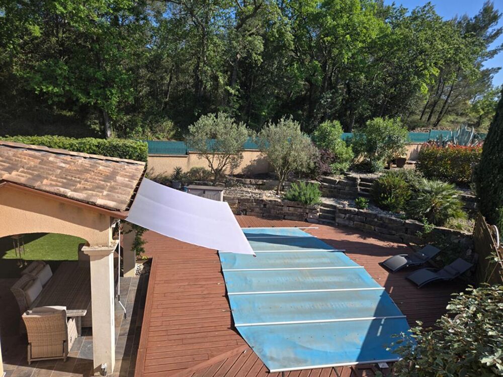 Vente Villa Villa avec piscine, dans un cadre résidentiel prisé Massillargues attuech