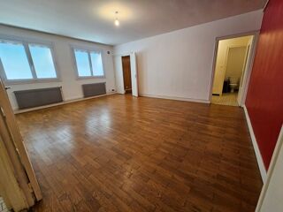  Appartement à louer 2 pièces 64 m²