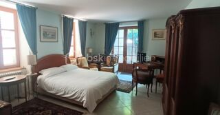  Propriété/château à vendre 8 pièces 290 m²