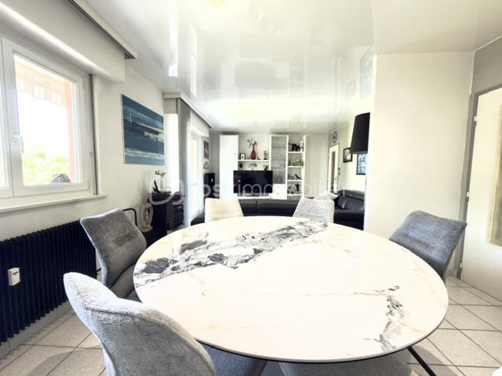 Vente Appartement PFASTATT – Appartement 4 pièces avec garage, parking, cave et 2 balcons Pfastatt