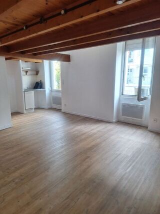  Appartement � louer 2 pi�ces 50 m�