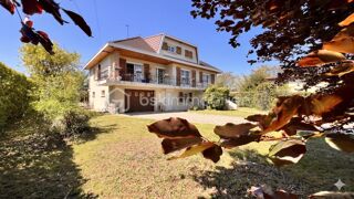  Villa à vendre 7 pièces 228 m²