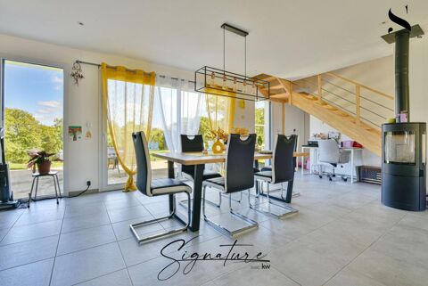   Maison Maison - 5 pi�ce(s) - 125 m�