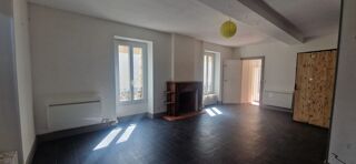  Immeuble à vendre 9 pièces 300 m²