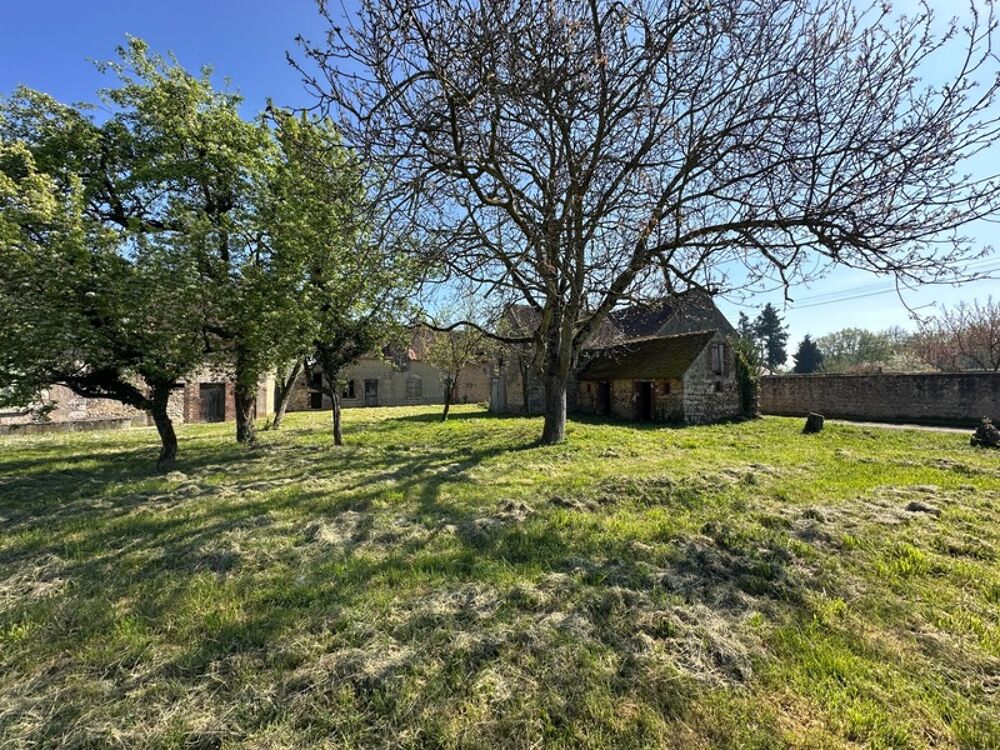 Vente Maison GRISELLE - Corps de ferme entier 9 bâtiments - Terrain de 4 212 m2 Griselles