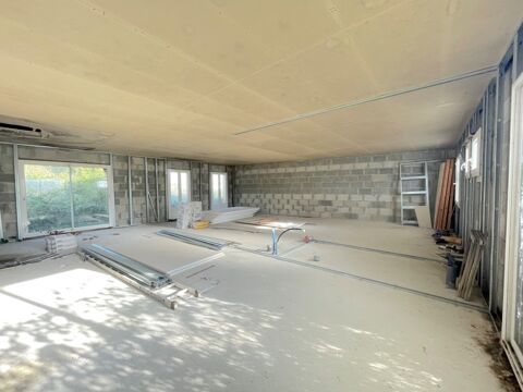   Maison � vendre � PUYRAVAULT (85450) Maison - 1 pi�ce(s) - 79 m�