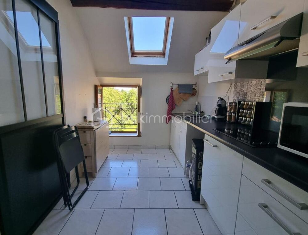 Vente Immeuble IMMEUBLE D INVESTISSEMENT CENTRE VILLE DE REBAIS Rebais