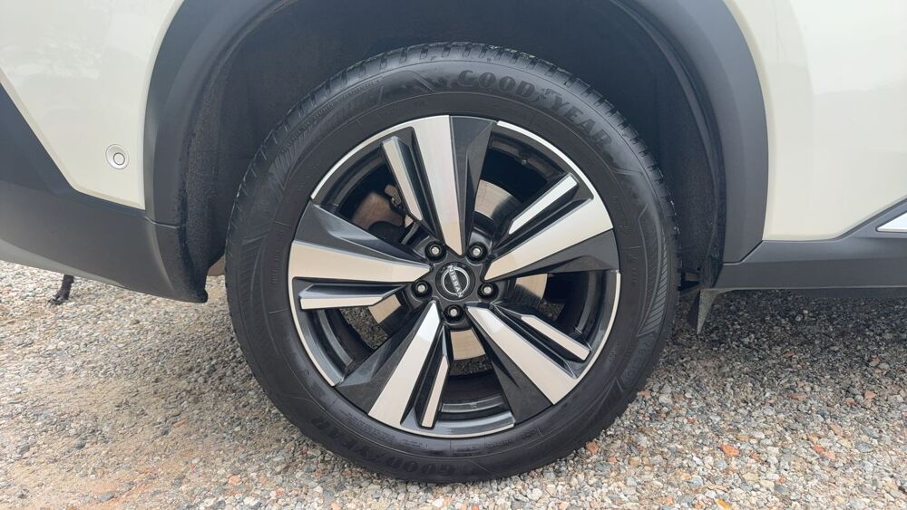 X-Trail 1.5 DIG-T 213 e-power e-Force 4WD Tekna - Entretien construc 2023 occasion 31200 Toulouse
