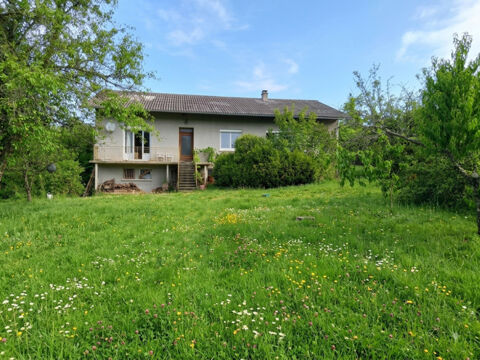   Belle maison familiale de 167 m² hab. avec grand jardin arboré à Cruzy-le-Châtel Maison - 6 pièce(s) - 167 m²