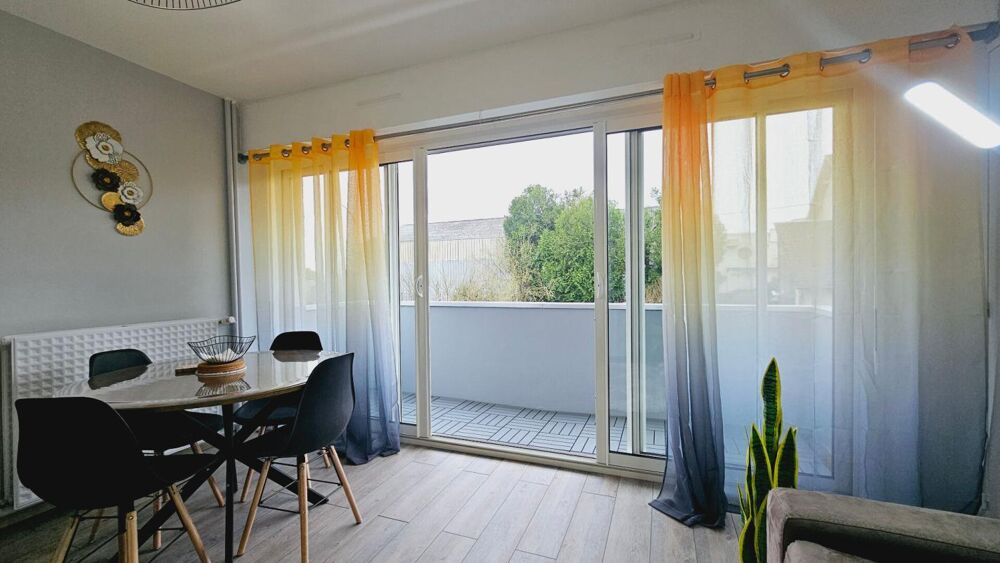 Vente Appartement BOURGES APPARTEMENT 32.3 M² RENOVÉ ET MEUBLÉ BALCON Bourges