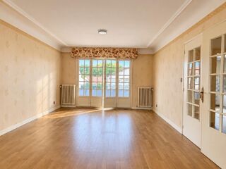  Maison à vendre 10 pièces 175 m²