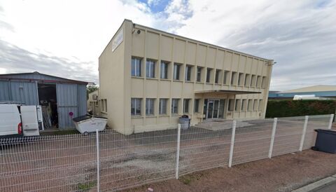 A VENDRE - BUREAUX 400000 71530 Champforgeuil