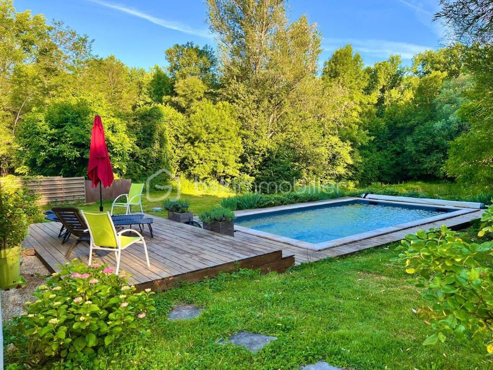 Maison 8 pièces 223 m² · à Saint Pierre de Clairac · 223 m² · 440 000 €