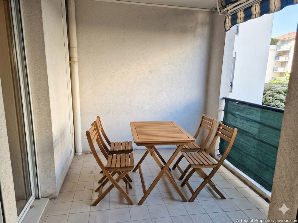 GRATTE CIEL - ELEGANT T4 DE 105M² - BALCON A VIVRE - RESIDENCE DE STANDING AVEC GARAGE ET CAVE