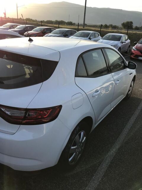 M&eacute;gane IV DCI 115 LIMITED 2020 occasion 38160 Chatte