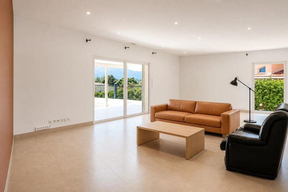 VILLA 4 FACES  PLAIN-PIED  170 M²  PISCINE
