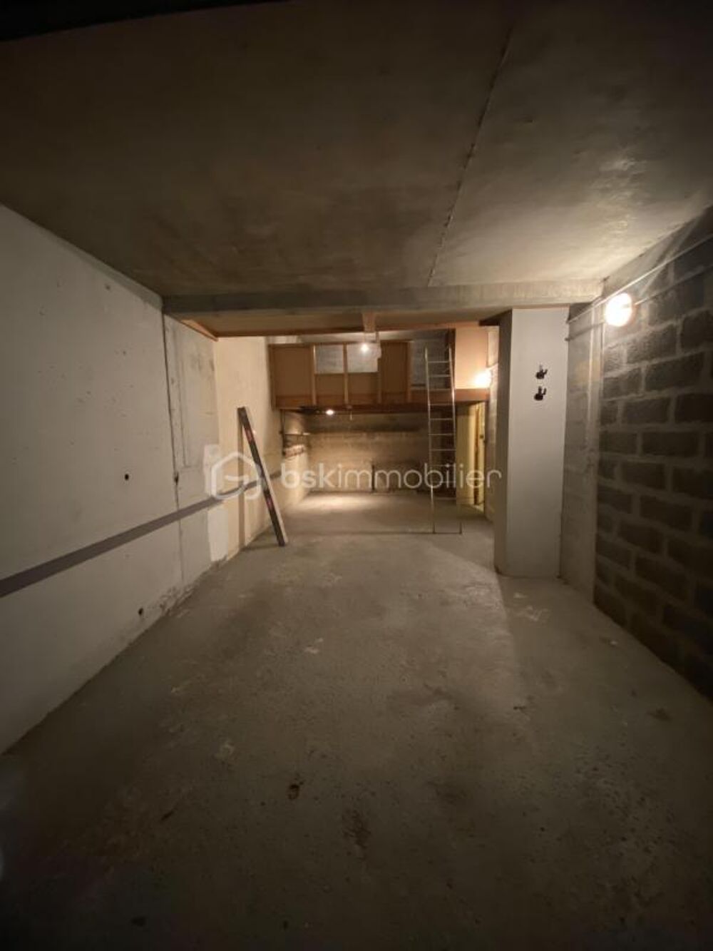 ? Dernier étage avec balcon  Vue panoramique sur Brest, le téléphérique ? et la mer ? ? Garage de 60m2 sécurisé