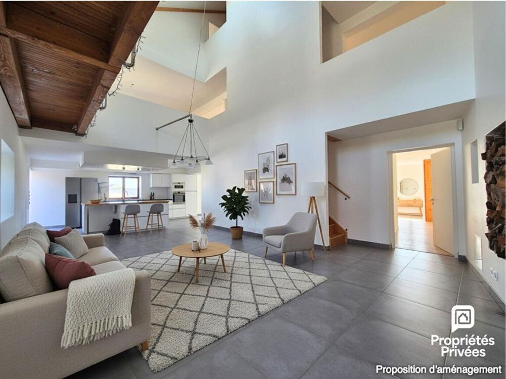 Maison avec dépendance piscine & jardin - Chevrier 74520