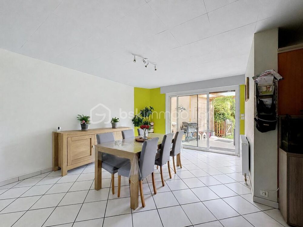 Vente Maison Belle maison de 131 m² à Tourcoing, Brun pain ! Tourcoing