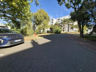 Vente Appartement T1 transformable en T2, 27m2, avec balcon et vue arborée Lyon 5