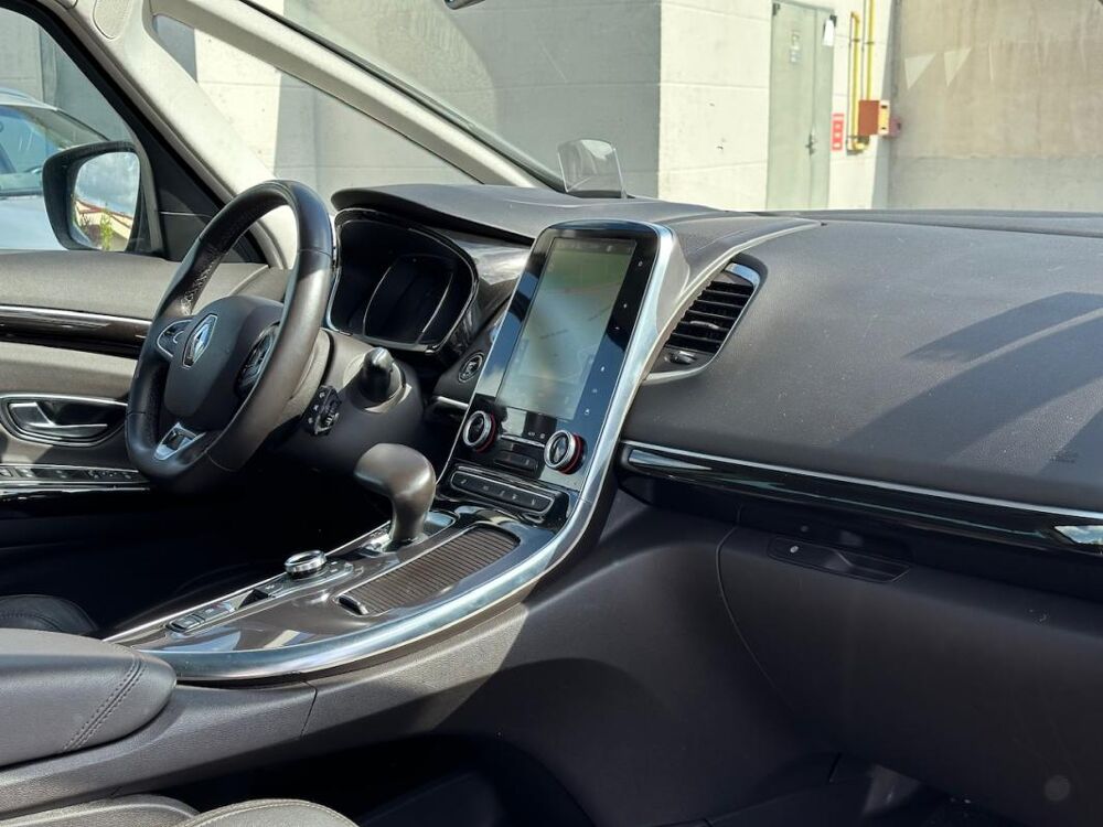Espace V 1.6 TCE 200 ENERGY INTENS EDC 2015 occasion 78240 Chambourcy