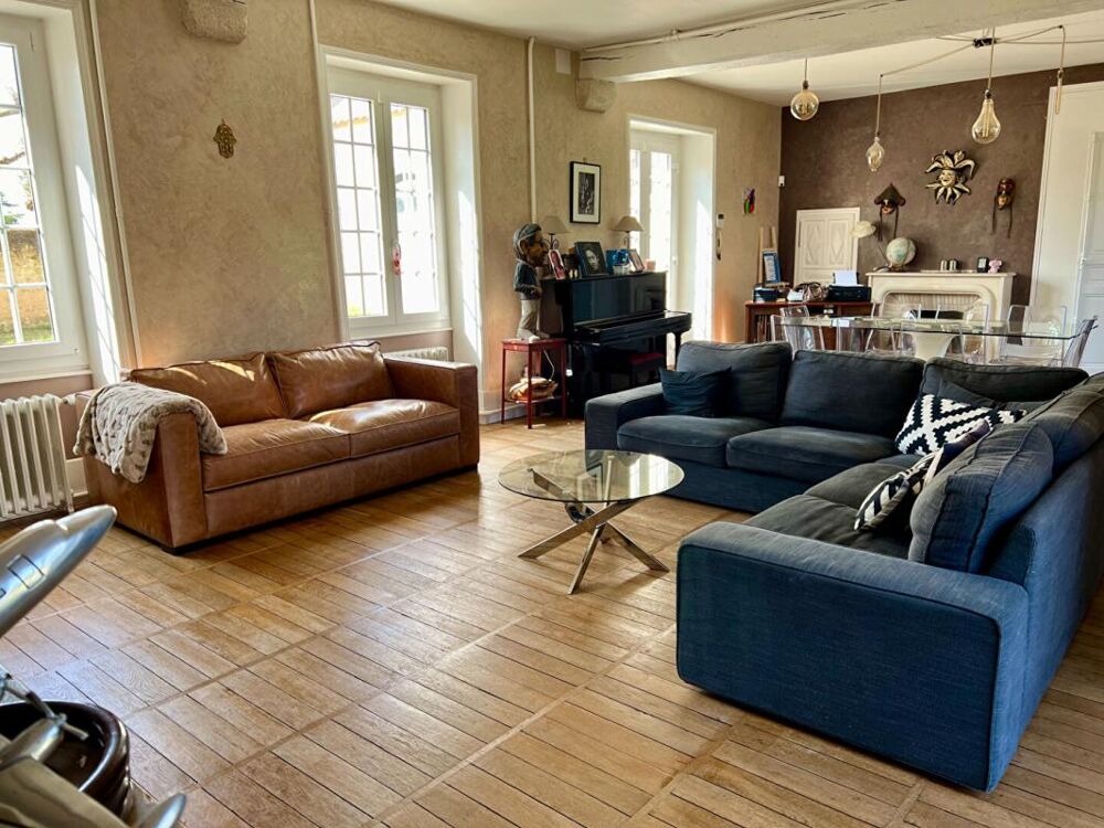à vendre  Propriété/château Vendôme (41100)
