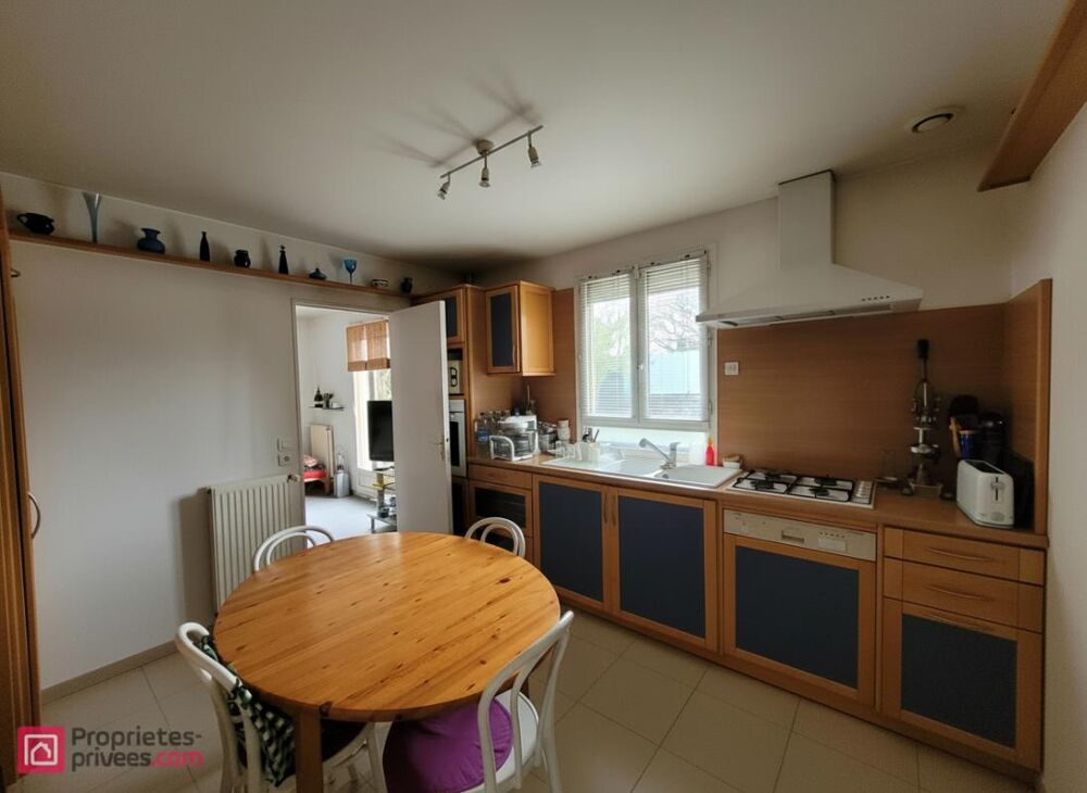 Vente Maison Maison Beauchamp 6 pièce(s) 110 m2 Beauchamp