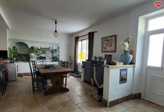  Proprit/chteau  vendre 9 pices 268 m