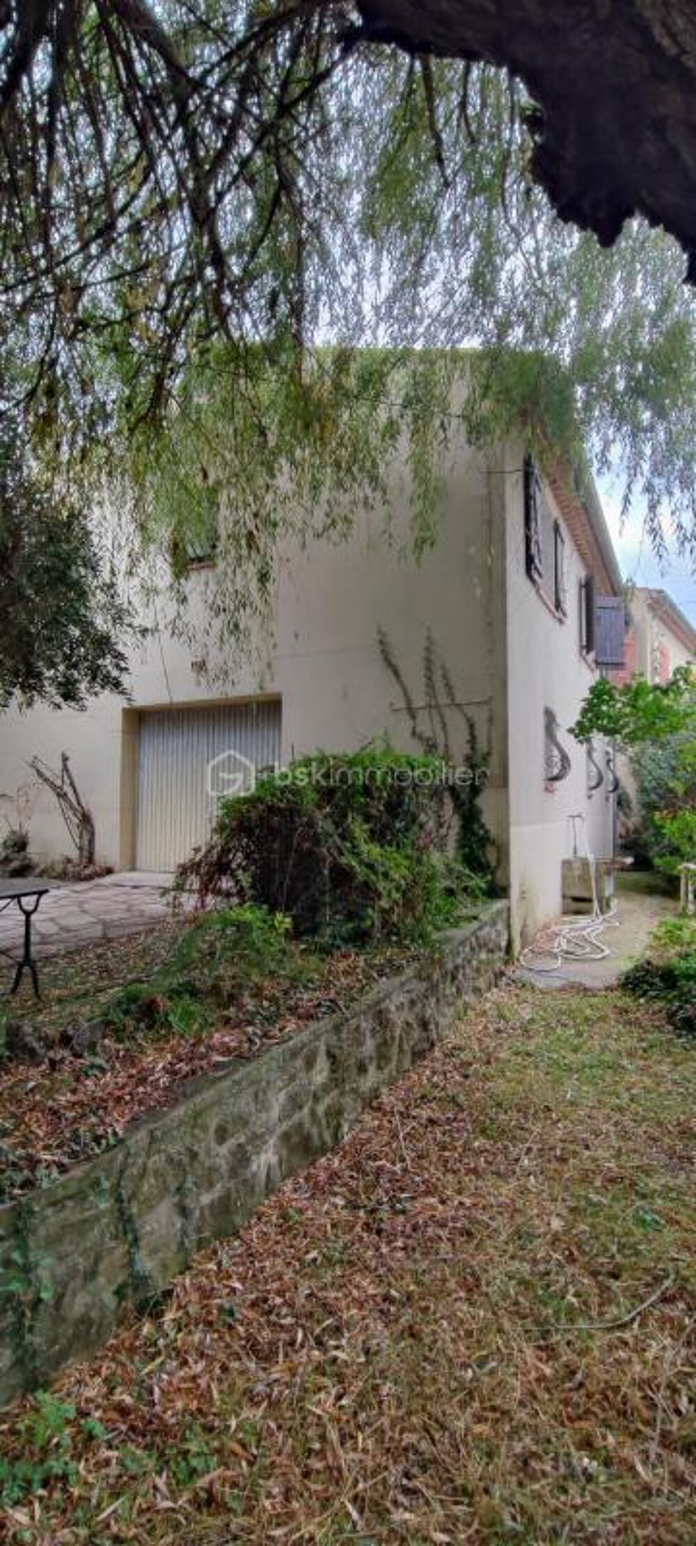 Vente Maison Maison T4 garage en sous sol sur 800 m2 Besse sur issole