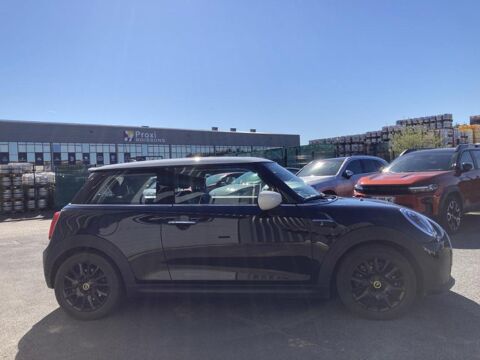 Cooper COOPER SE 184 CH - FINITION PREMIUM PLUS 1&egrave;re MAIN SUIVI 2023 occasion 14650 Carpiquet