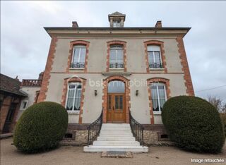  Propri�t�/ch�teau � vendre 11 pi�ces 267 m�