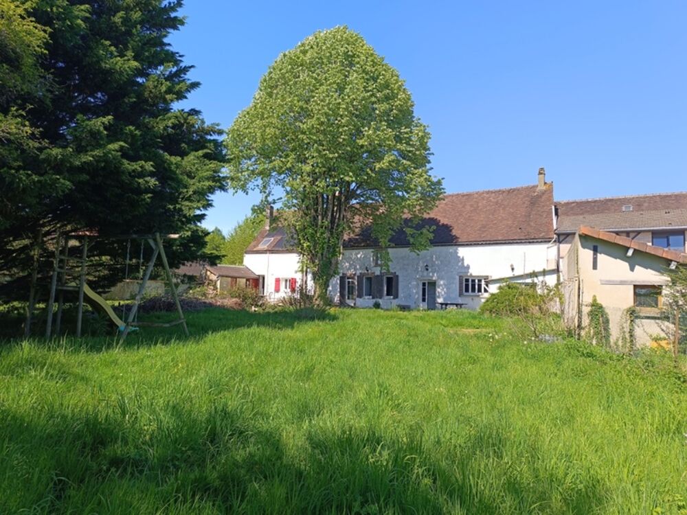 Vente Maison Maison à vendre 8 pièces VILLECHETIVE (89)-1h30 Paris Villechetive