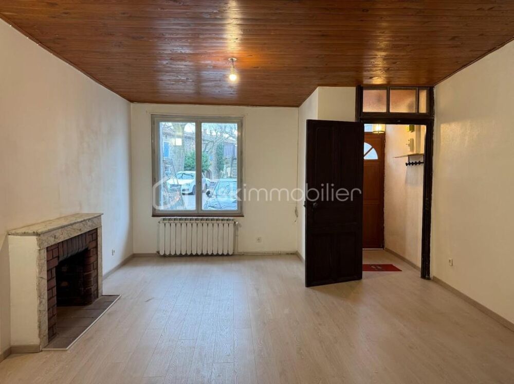 Vente Maison Maison de village sur trois niveaux habitables, jardin et garage indépendant Saint remeze