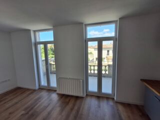  Appartement à louer 2 pièces 37 m²